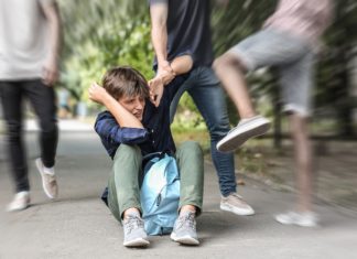 Βία και συλλήψεις – Σοβαρός τραυματισμός 17χρονου ΑμεΑ στη συναυλία του Σαββάτου