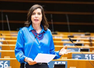 Καταδίκη για το «email-gate»: Μήνυμα προς όλους για τη χρήση προσωπικών δεδομένων στην πολιτική επικοινωνία